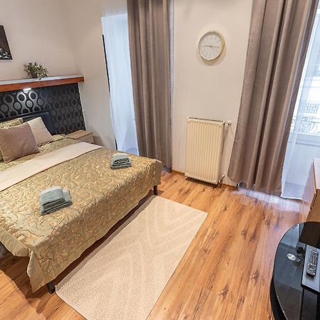 City Vibes Apartment - 3 Bdrms Budapešť Exteriér fotografie